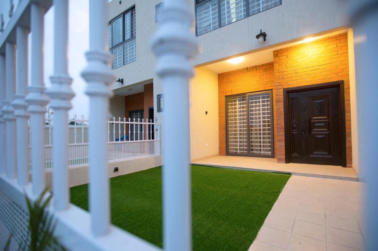 Maple Homes Accra Buitenkant foto
